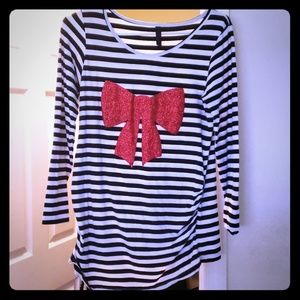 Maternity stripped long sleve